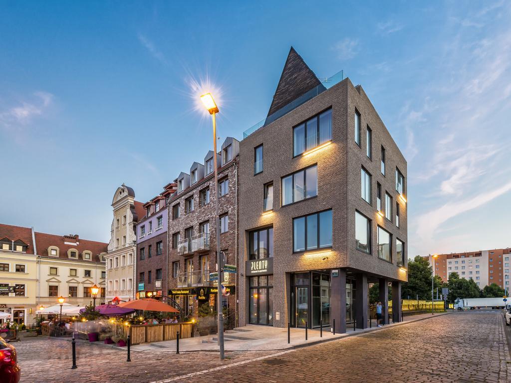 Plenty Apartment